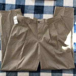 NWT Dockers Khakis